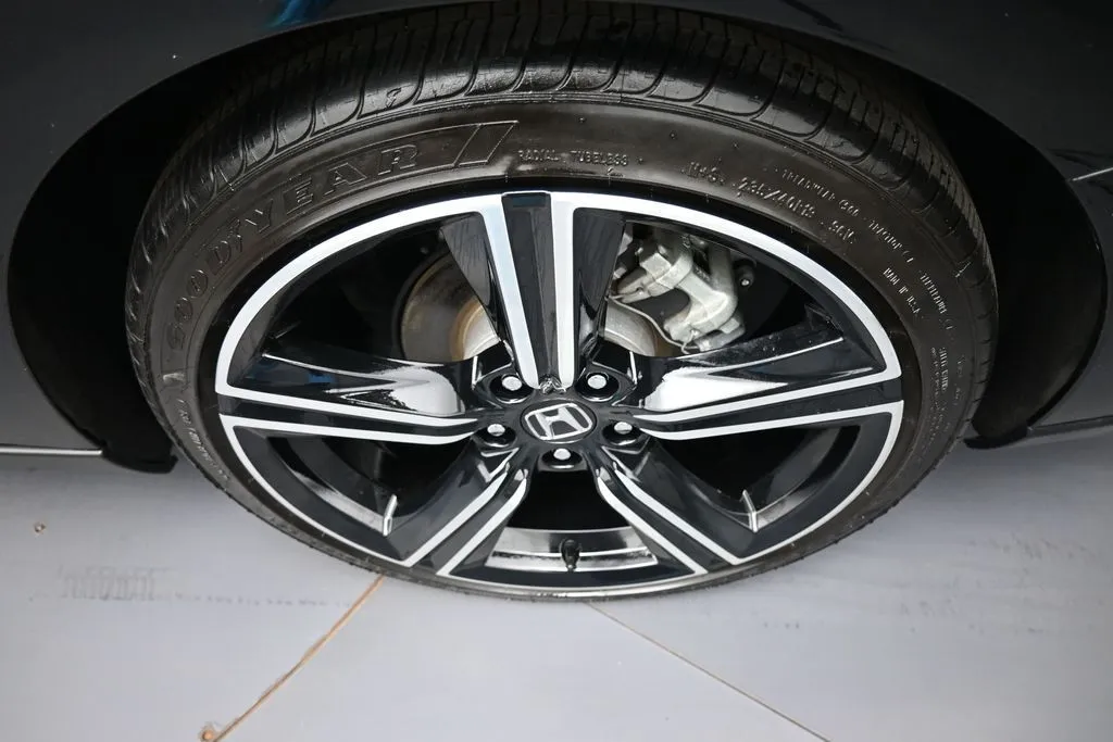 2025 Honda Accord Hybrid Sport - Photo 15