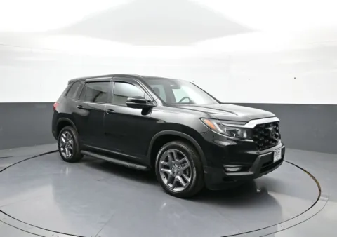 More photos of 2023 Honda Passport EX-L at Plaza Honda, NY