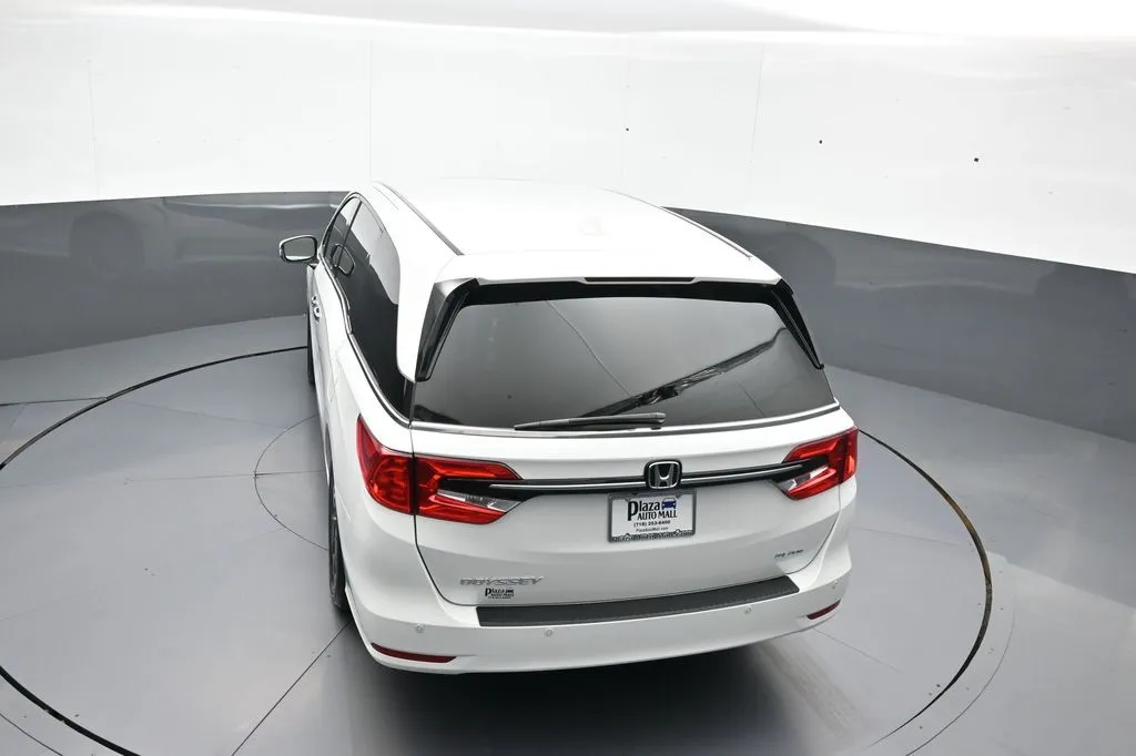 2024 Honda Odyssey Elite - Photo 43