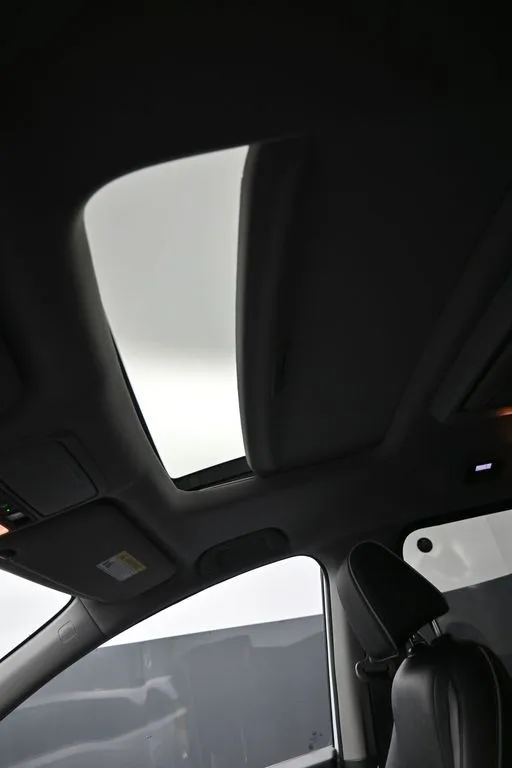 2024 Honda Odyssey Elite - Photo 19