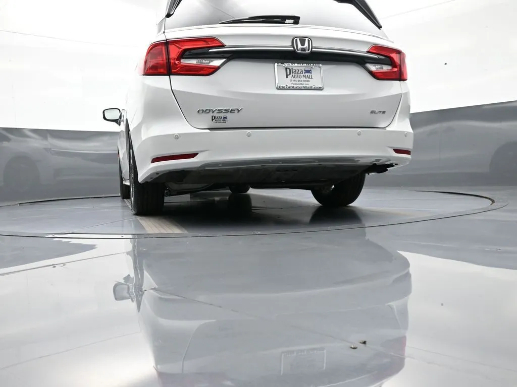 2024 Honda Odyssey Elite - Photo 35