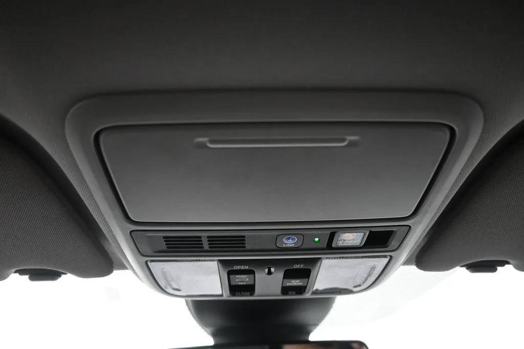 2024 Honda Odyssey Elite - Photo 18