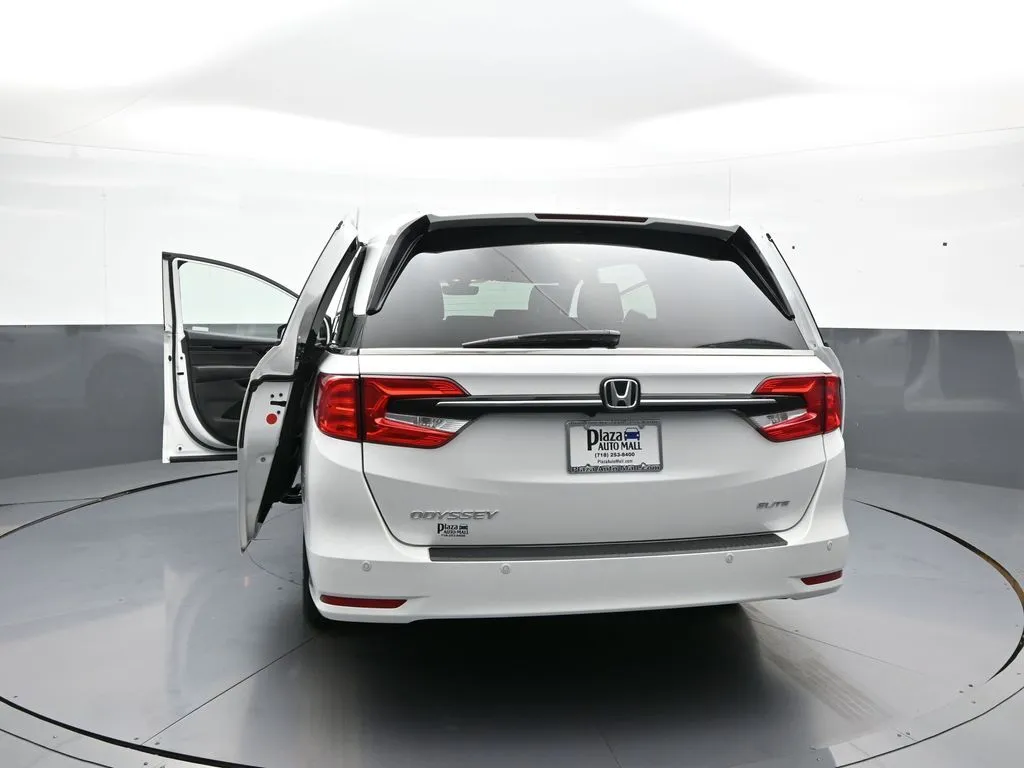 2024 Honda Odyssey Elite - Photo 51