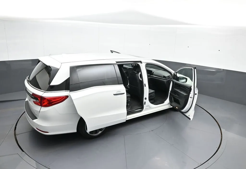 2024 Honda Odyssey Elite - Photo 49