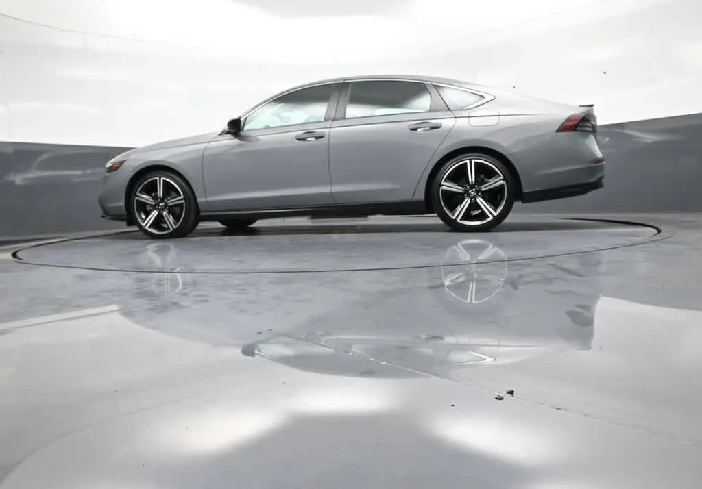 2024 Honda Accord Hybrid Sport - Photo 19