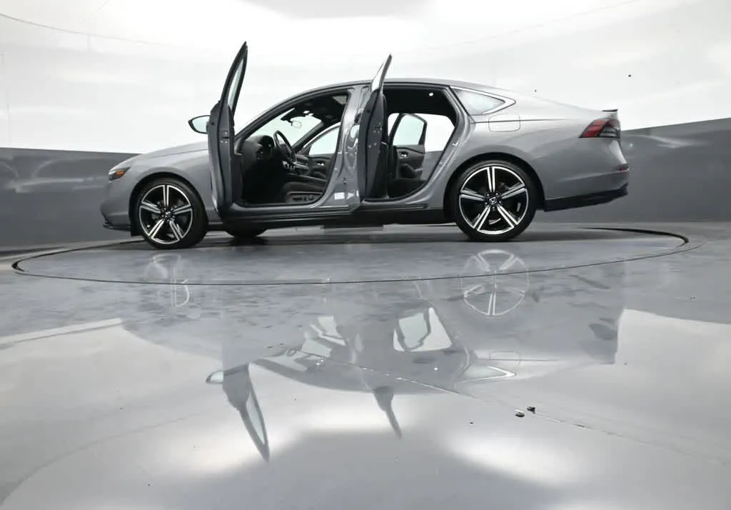 2024 Honda Accord Hybrid Sport - Photo 35