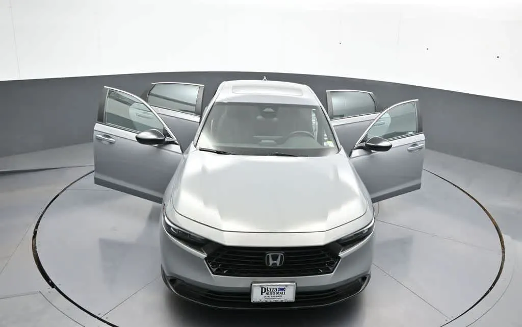 2024 Honda Accord Hybrid Sport - Photo 32