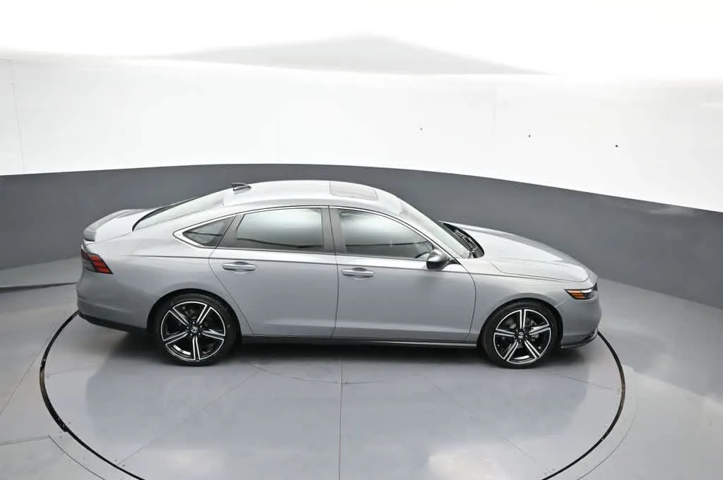 2024 Honda Accord Hybrid Sport - Photo 23