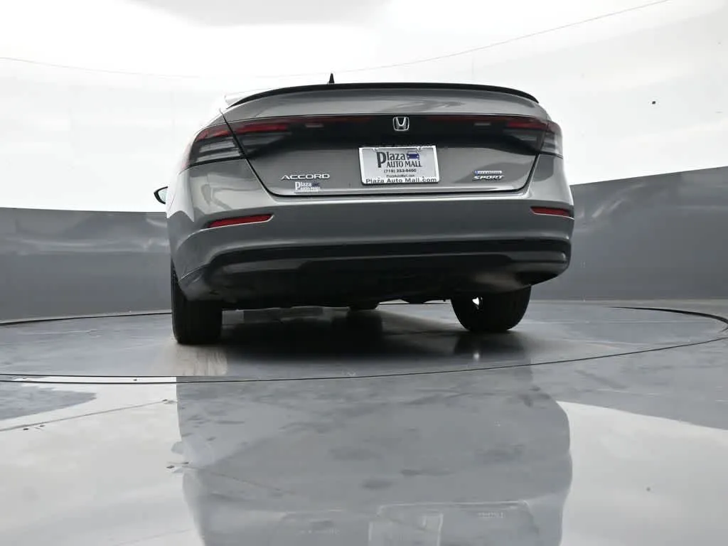 2024 Honda Accord Hybrid Sport - Photo 17