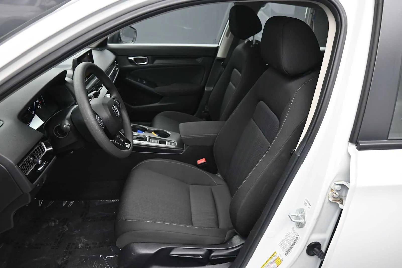 2025 Honda Civic LX - Photo 18