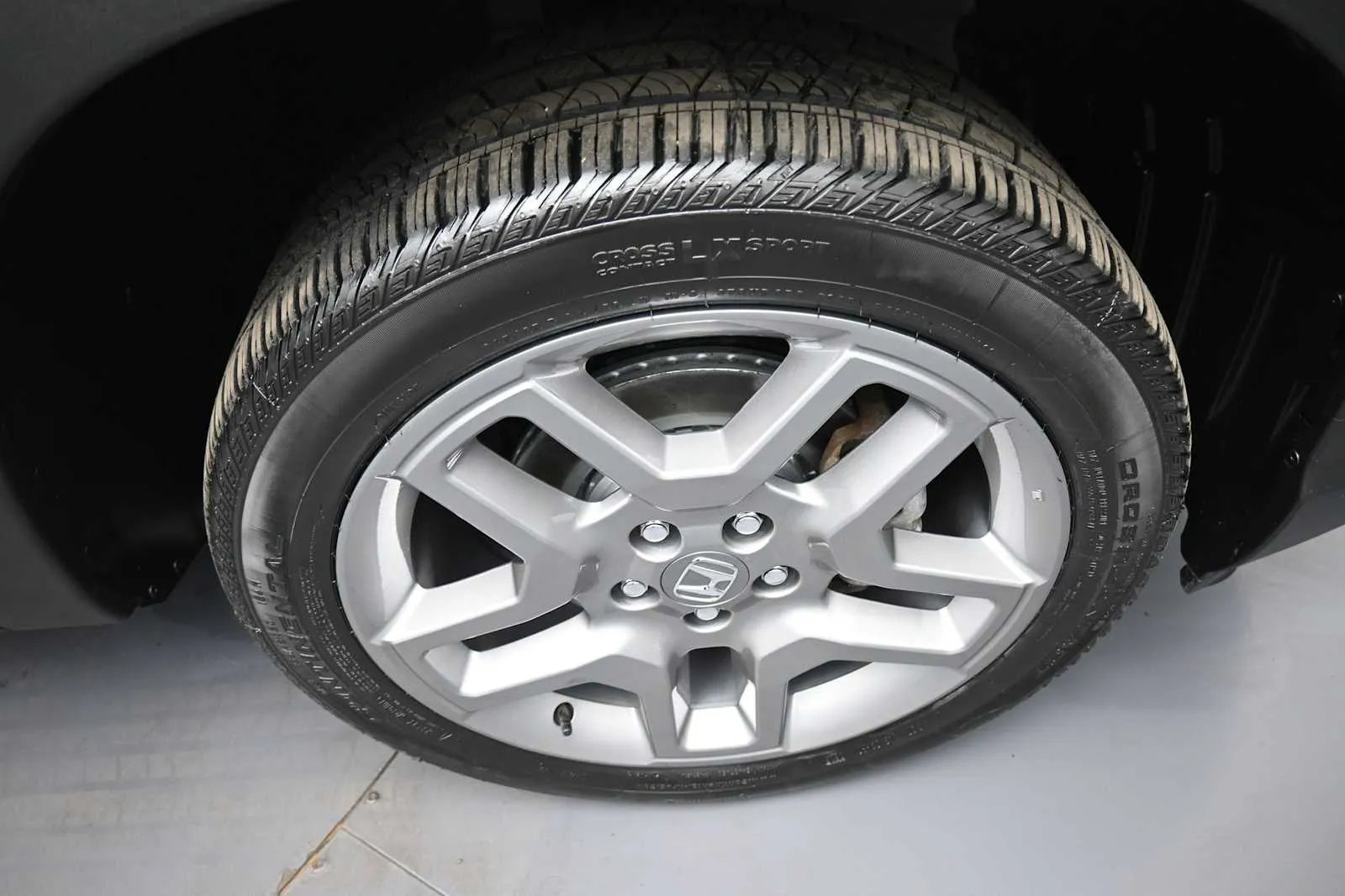 2023 Honda Passport EX-L - Photo 12