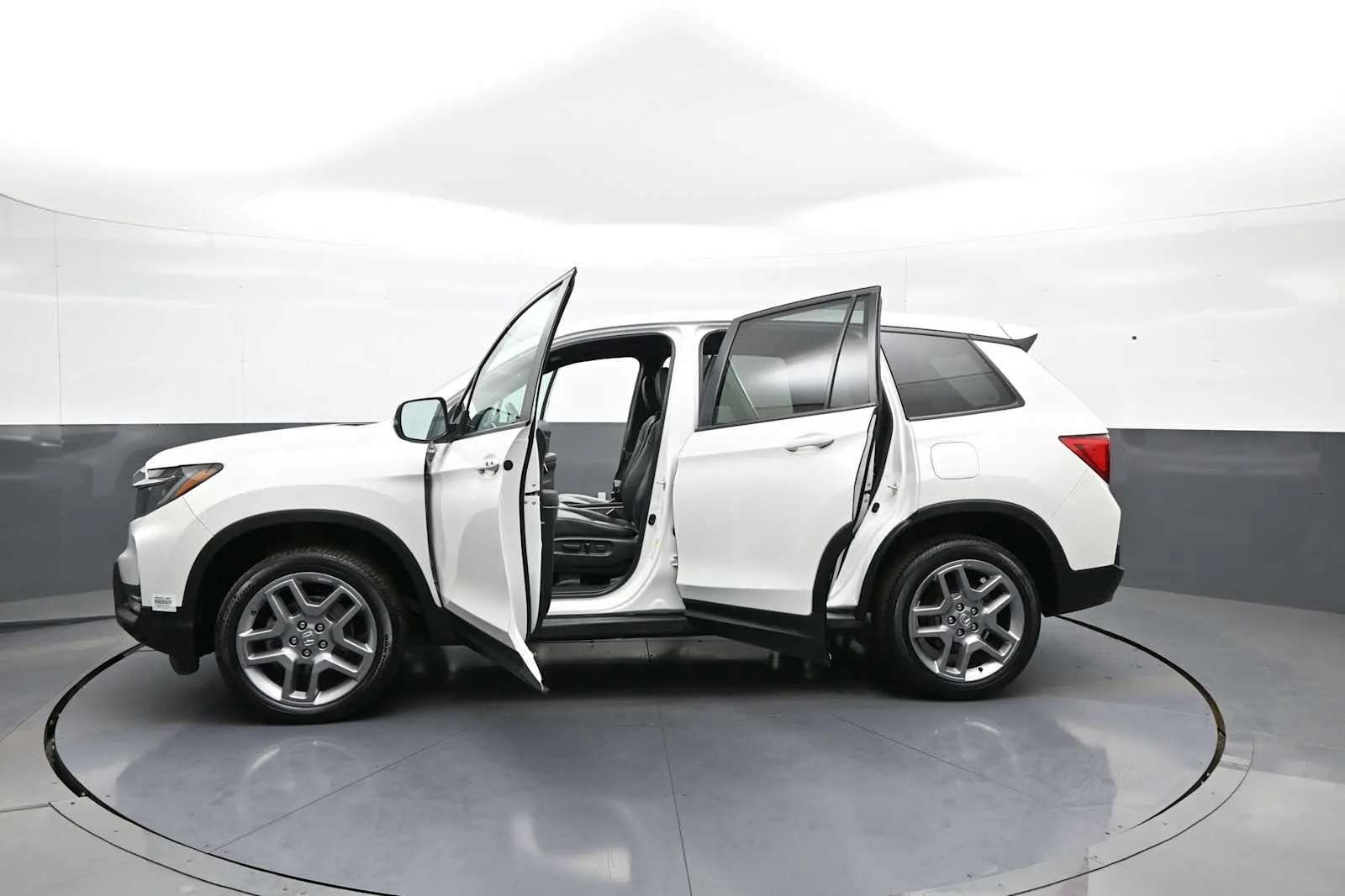 2023 Honda Passport EX-L - Photo 43