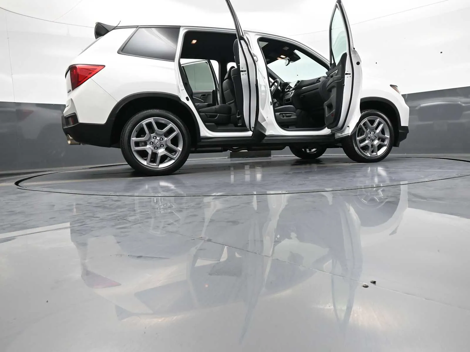 2023 Honda Passport EX-L - Photo 48