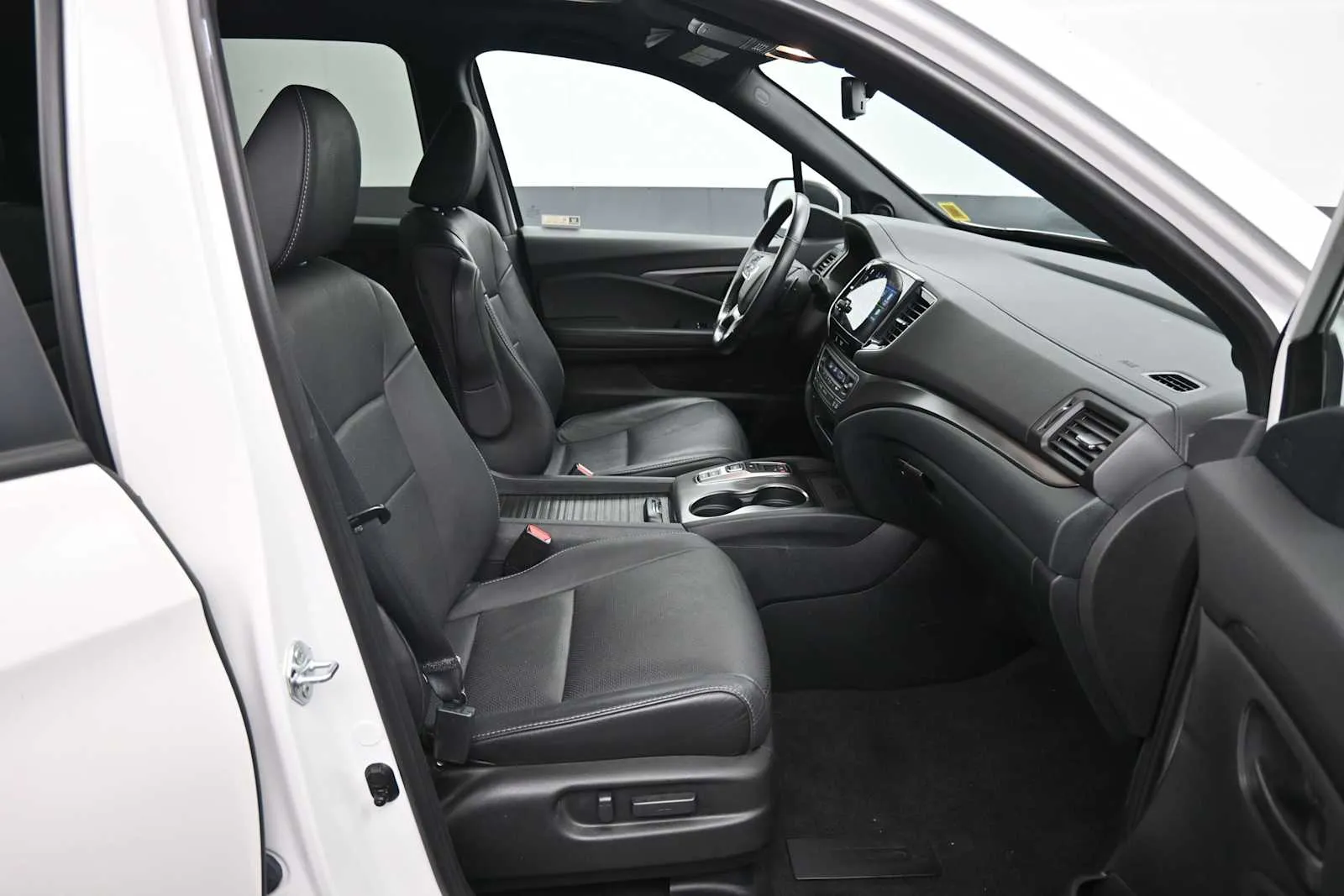 2023 Honda Passport EX-L - Photo 25