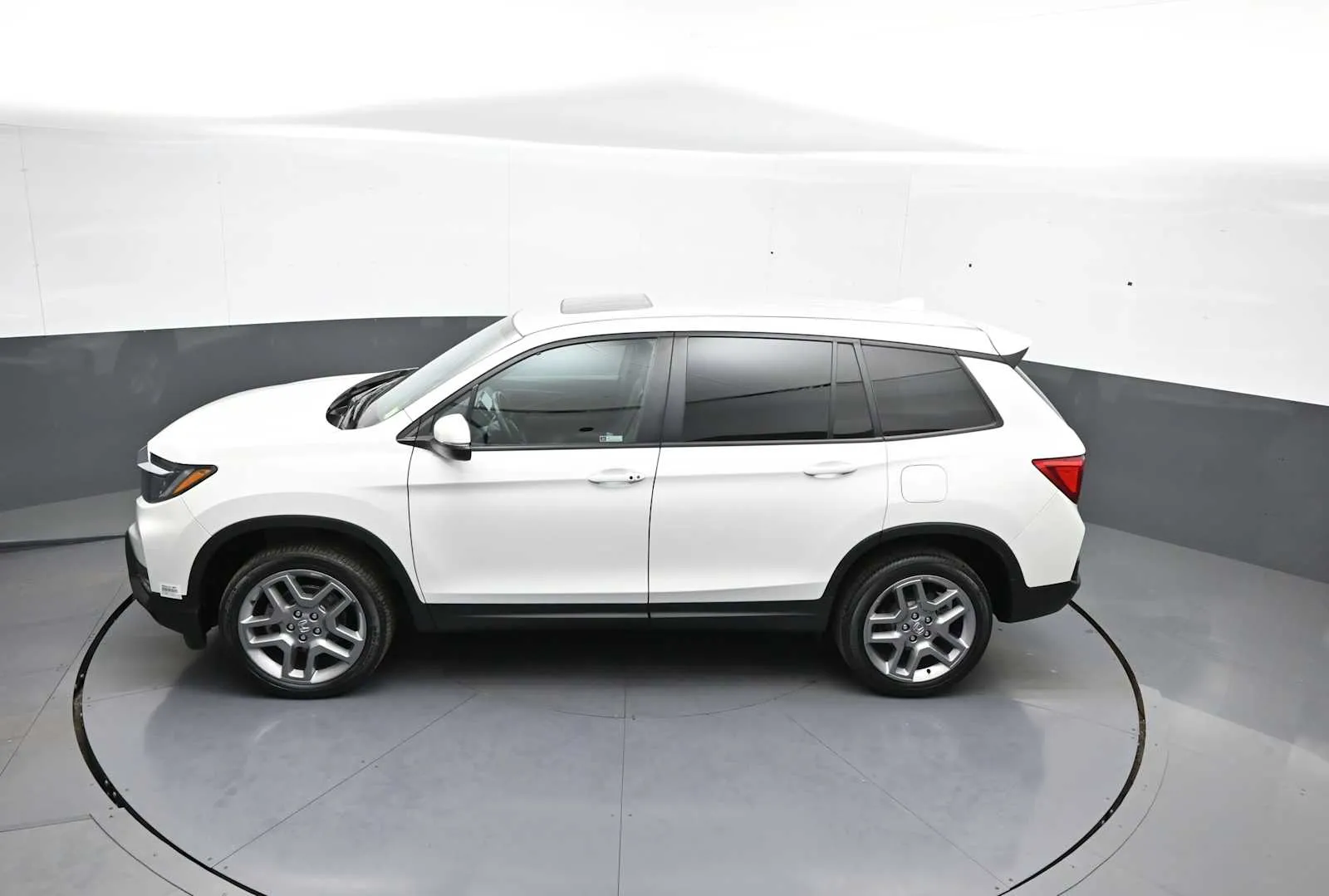 2023 Honda Passport EX-L - Photo 41
