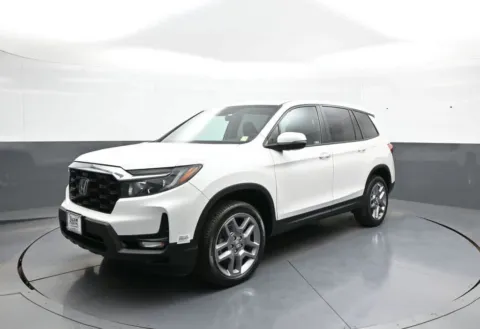 White 2023 Honda Passport EX-L for sale in Brooklyn, NY
