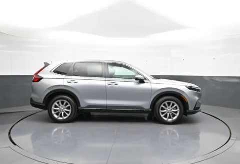 More photos of 2024 Honda CR-V EX-L at Plaza Honda, NY