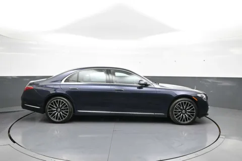 More photos of 2026 Mercedes-Benz S 580 at Plaza Honda, NY
