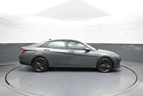 More photos of 2023 Hyundai Elantra SEL at Plaza Honda, NY