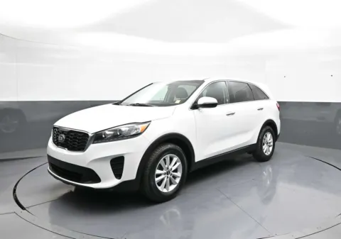 White 2020 Kia Sorento LX V6 for sale in Brooklyn, NY