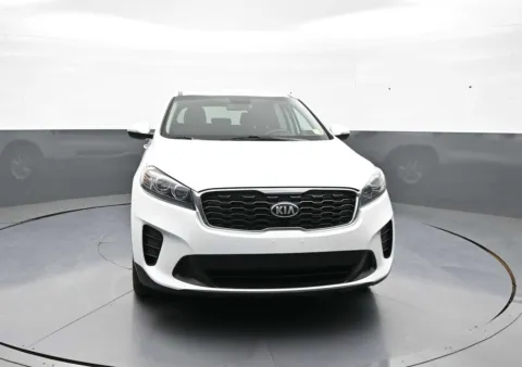 Photos of 2020 Kia Sorento LX V6 for sale in Brooklyn, NY at Plaza Honda