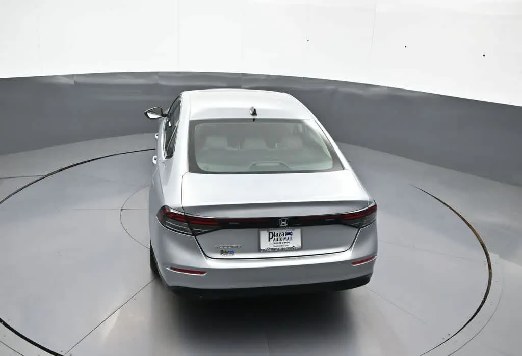 2025 Honda Accord SE - Photo 48