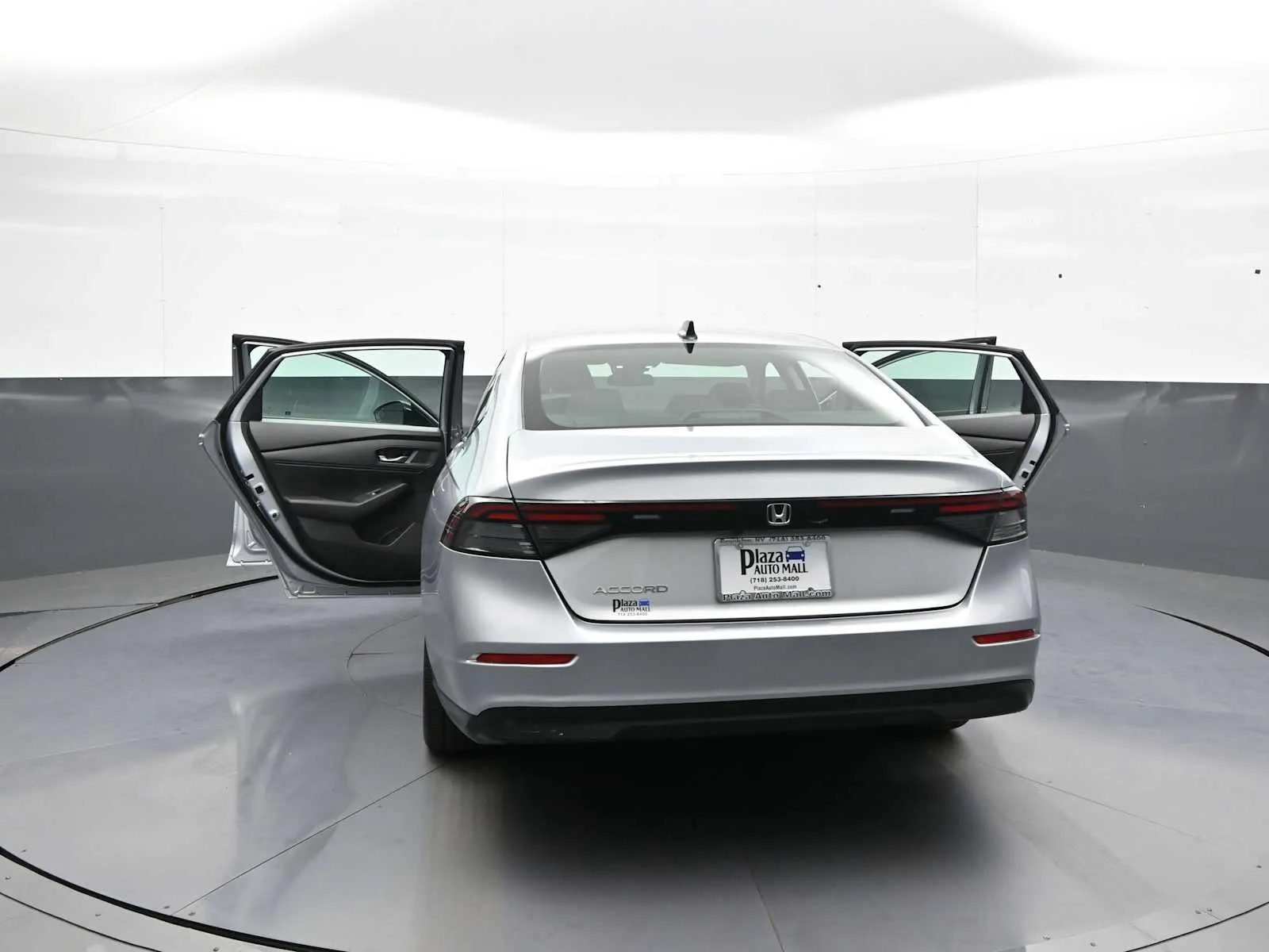 2025 Honda Accord SE - Photo 58