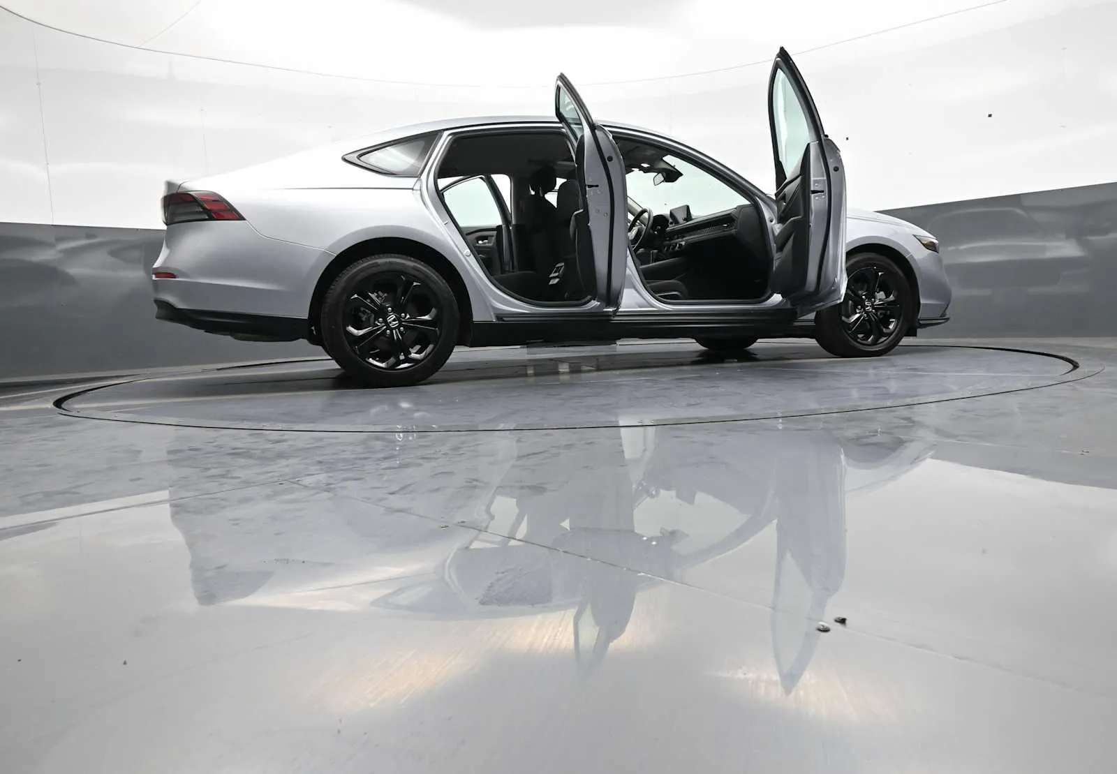 2025 Honda Accord SE - Photo 59