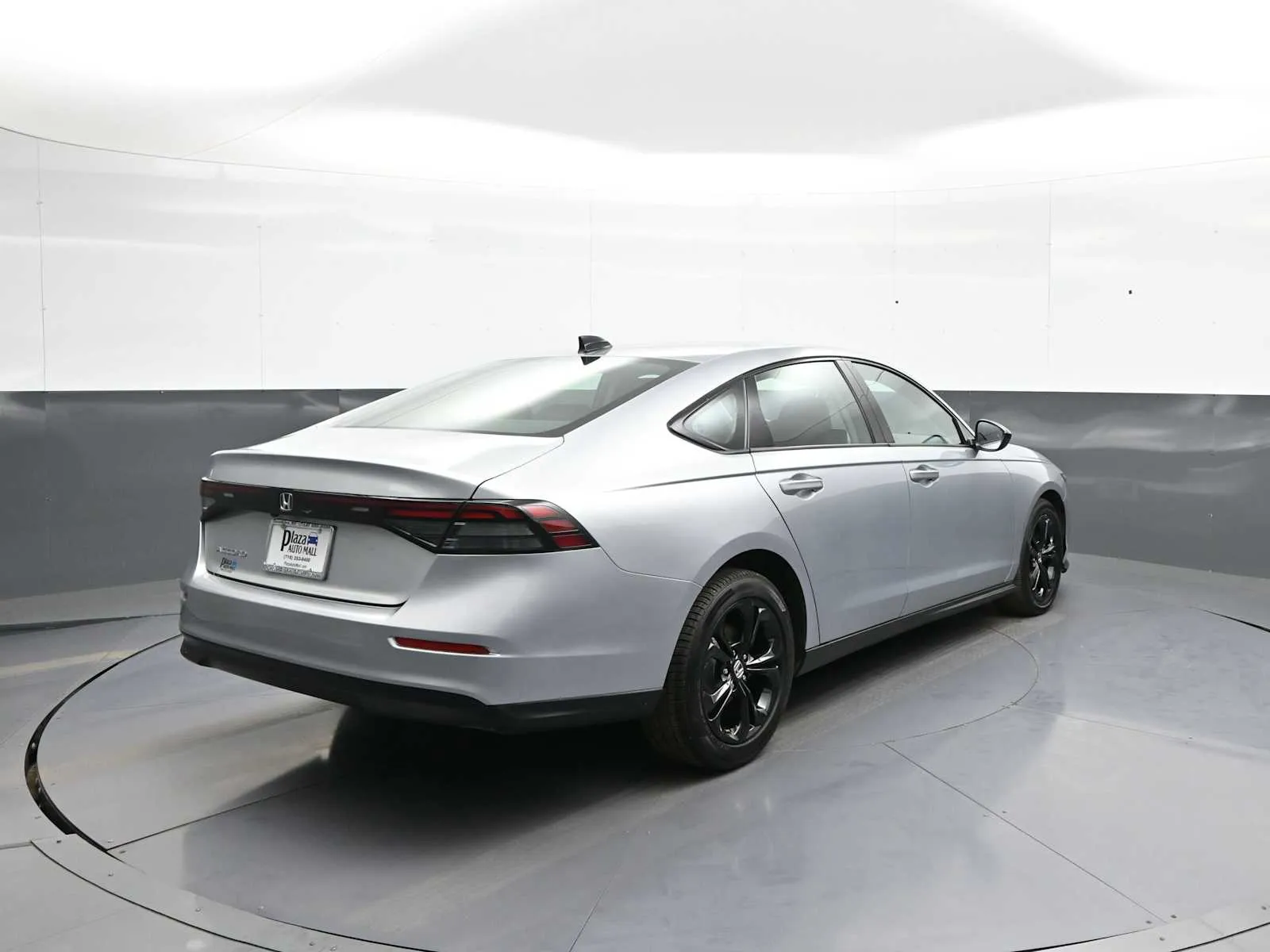 2025 Honda Accord SE - Photo 7