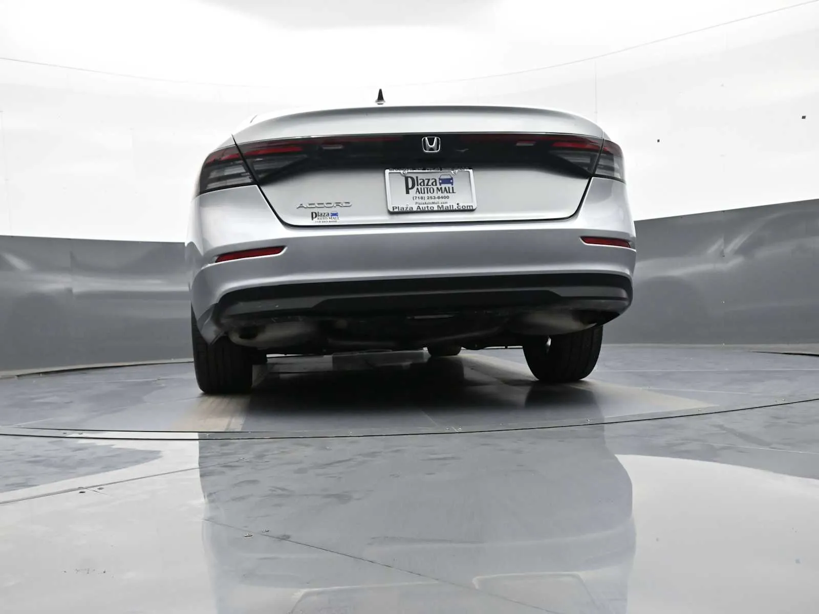 2025 Honda Accord SE - Photo 38