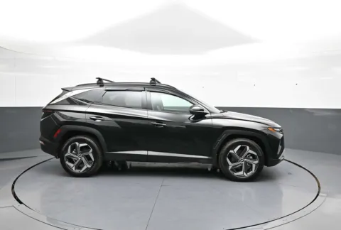 More photos of 2024 Hyundai Tucson Limited at Plaza Honda, NY