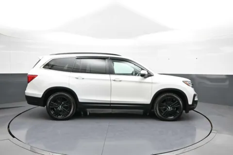 More photos of 2021 Honda Pilot Special Edition at Plaza Honda, NY
