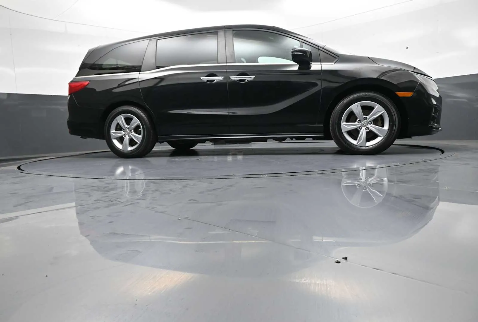 2019 Honda Odyssey EX-L - Photo 32