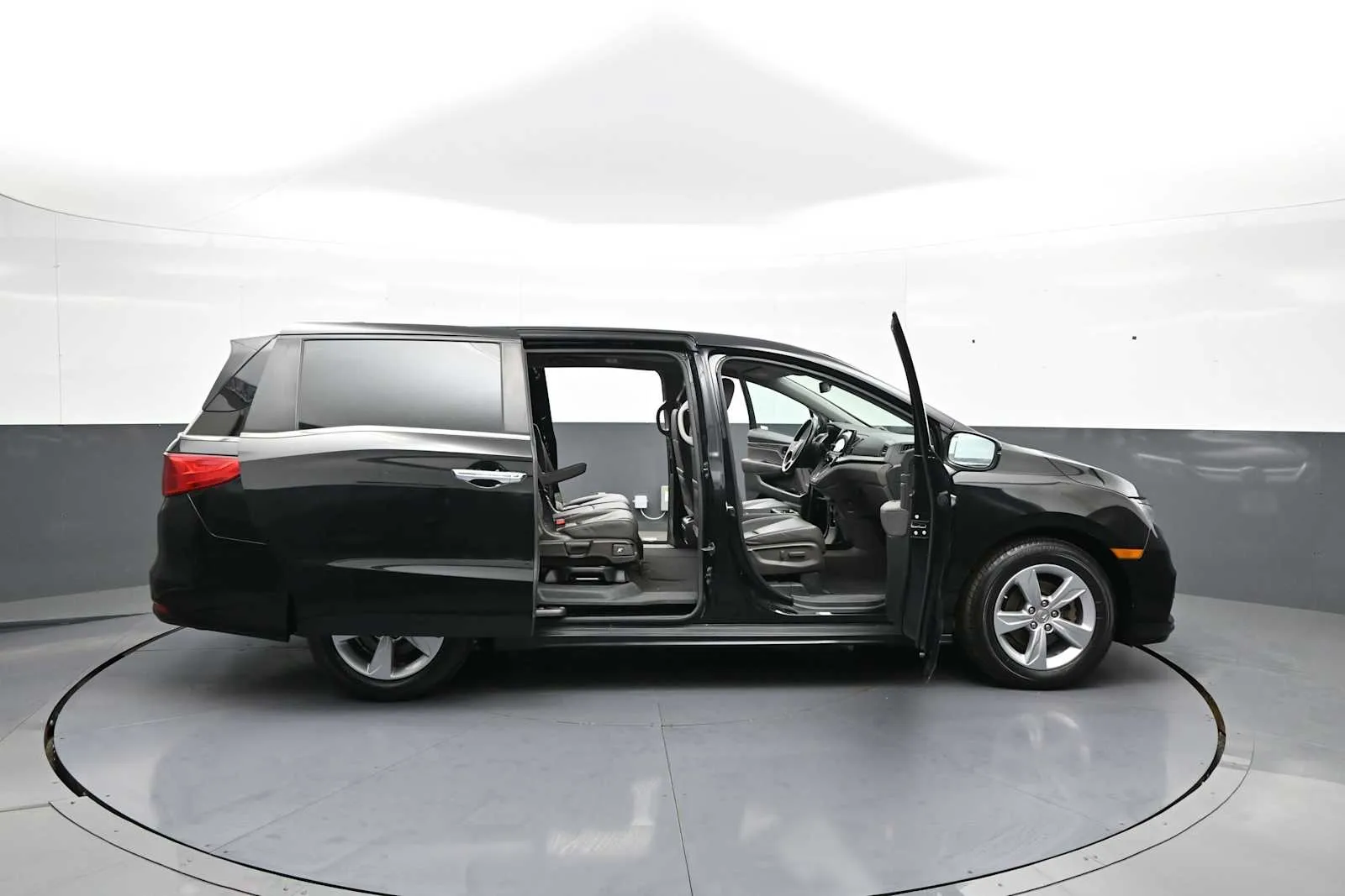 2019 Honda Odyssey EX-L - Photo 45