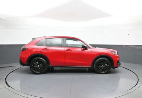 More photos of 2026 Honda HR-V Sport at Plaza Honda, NY