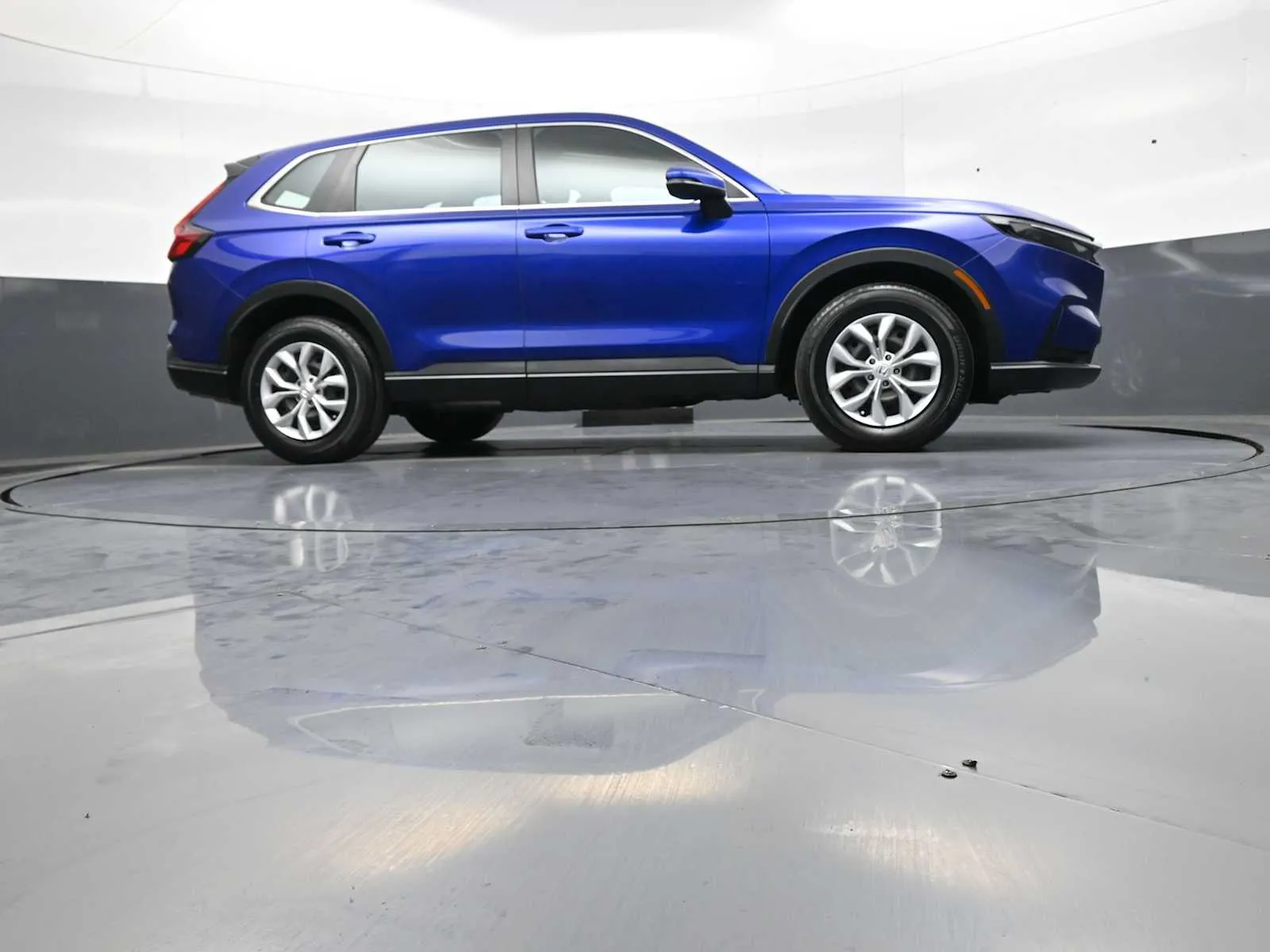 2024 Honda CR-V LX - Photo 27