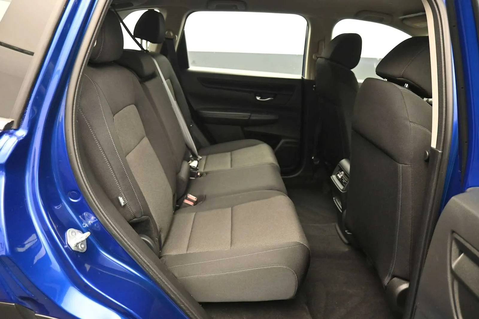 2024 Honda CR-V LX - Photo 22