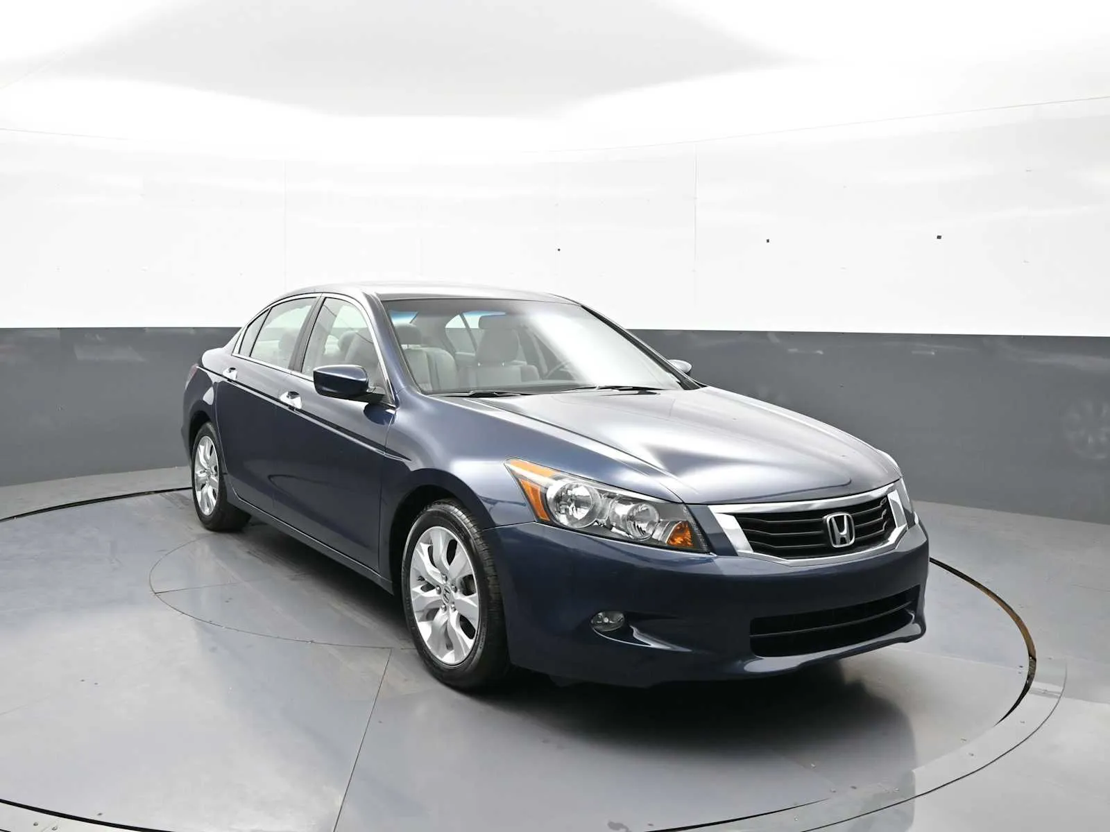 Used 2010 Honda Accord EX-L V6 with VIN 5KBCP3F81AB001363 for sale in Brooklyn, NY
