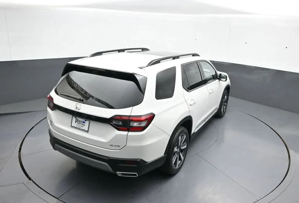 2023 Honda Pilot Elite - Photo 40