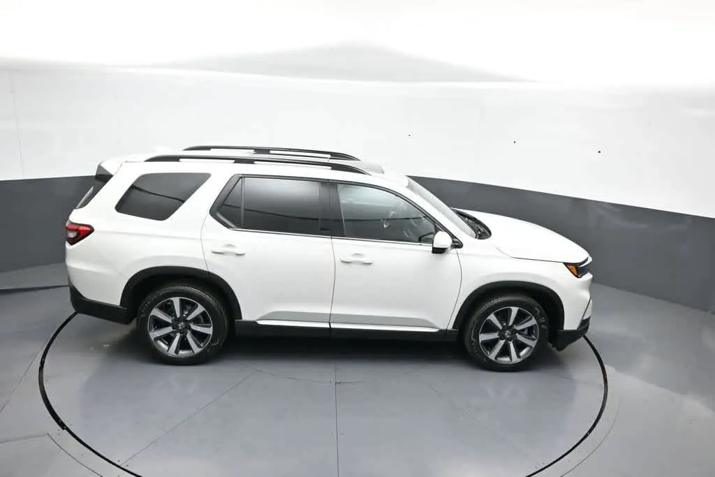 2023 Honda Pilot Elite - Photo 39