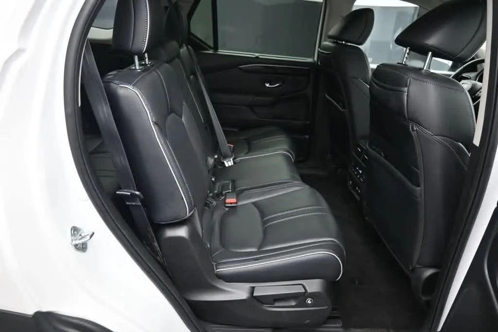 2023 Honda Pilot Elite - Photo 26