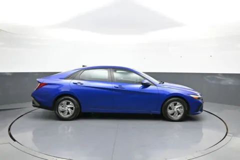 More photos of 2025 Hyundai Elantra SE at Plaza Honda, NY