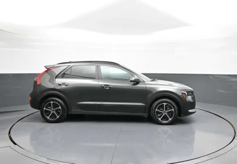 More photos of 2025 Kia Niro Plug-In Hybrid EX at Plaza Honda, NY