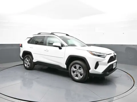 More photos of 2025 Toyota RAV4 XLE at Plaza Honda, NY