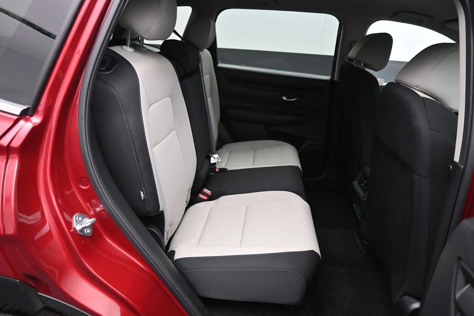 2025 Honda CR-V LX - Photo 22