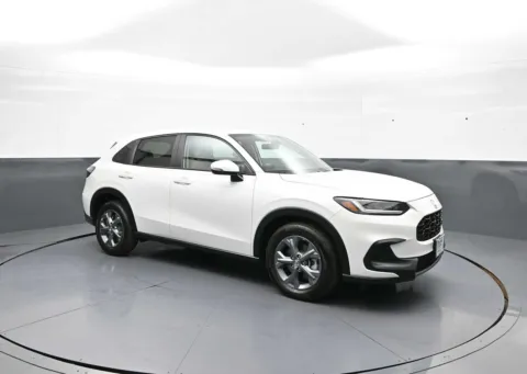 More photos of 2026 Honda HR-V LX at Plaza Honda, NY