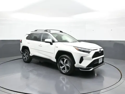 More photos of 2023 Toyota RAV4 Prime SE at Plaza Honda, NY