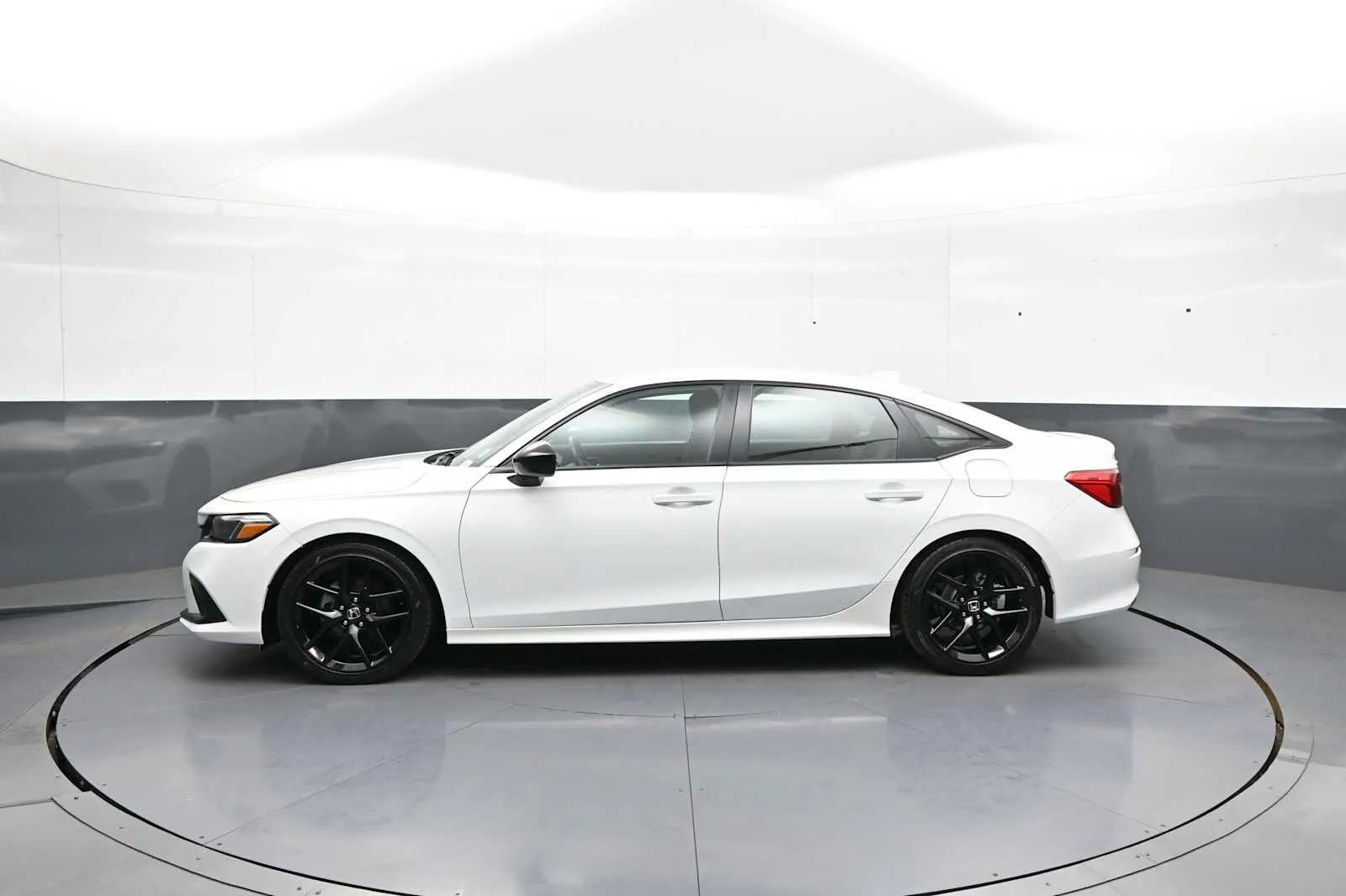 2024 Honda Civic Sport - Photo 9