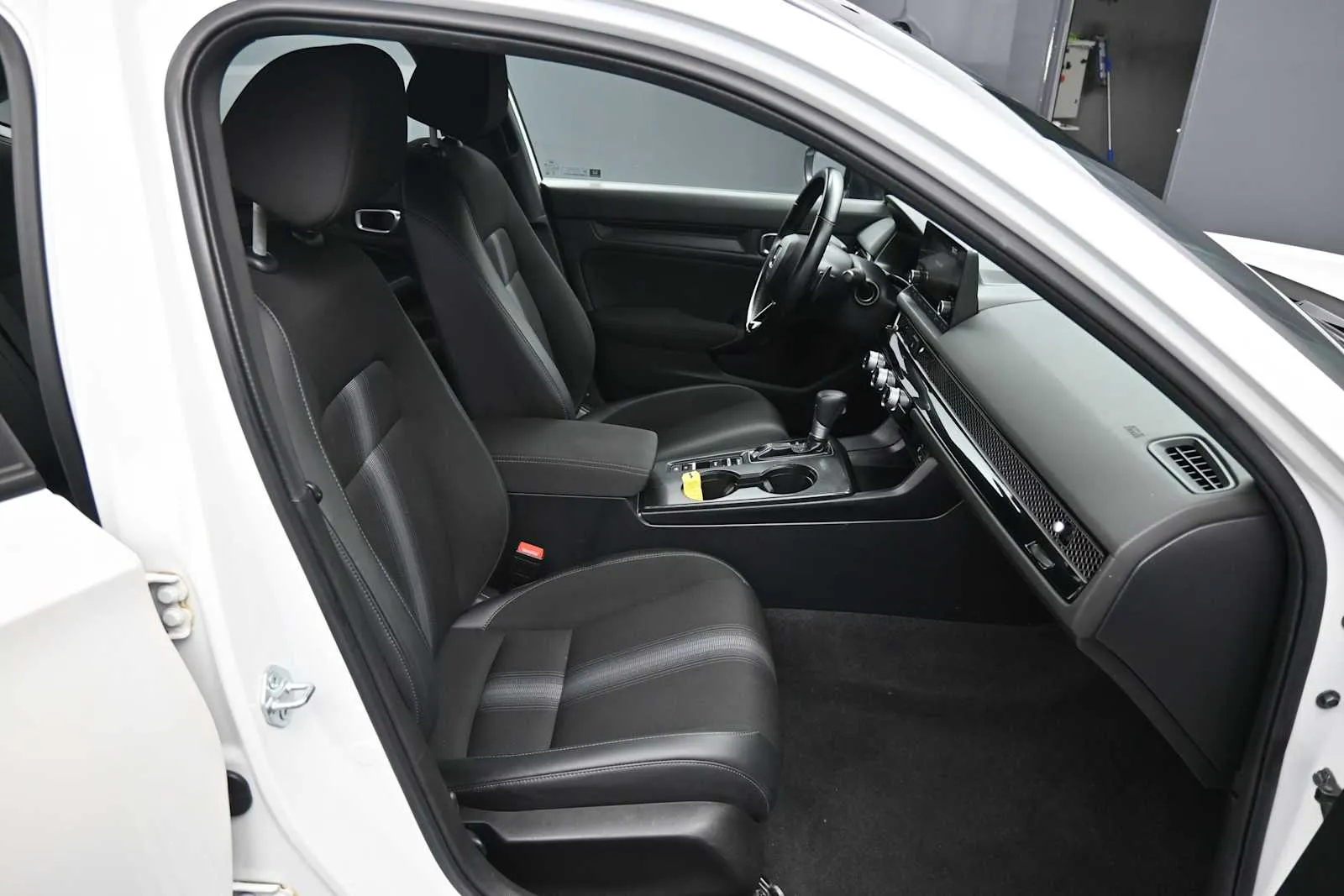 2024 Honda Civic Sport - Photo 25