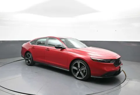 More photos of 2025 Honda Accord Hybrid Sport at Plaza Honda, NY